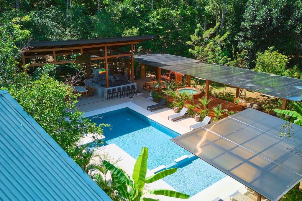 Casa Kristel - Exquisite Villa Getaway Puerto Viejo de Talamanca Dış mekan fotoğraf