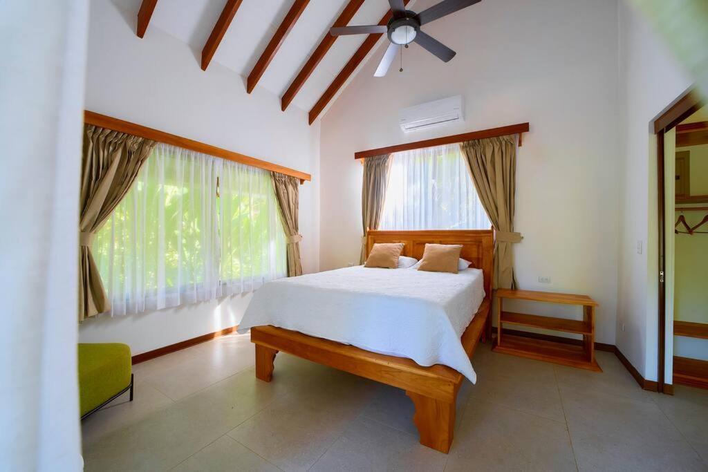 Casa Kristel - Exquisite Villa Getaway Puerto Viejo de Talamanca Dış mekan fotoğraf