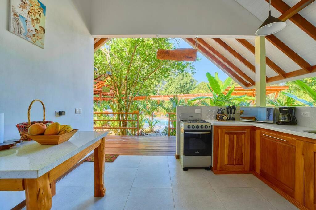 Casa Kristel - Exquisite Villa Getaway Puerto Viejo de Talamanca Dış mekan fotoğraf